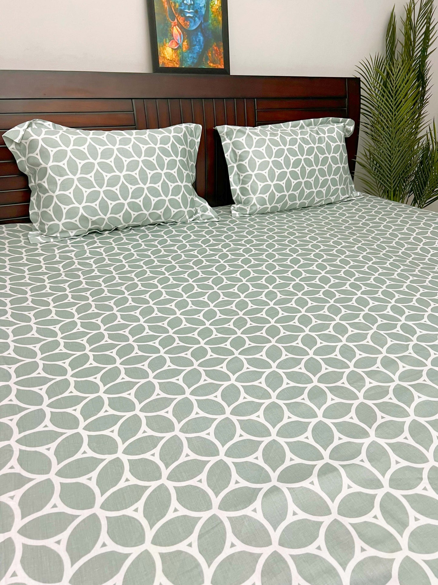 Fitted Abstract - 300 TC, Superior Cotton, Fitted Bedsheet Set