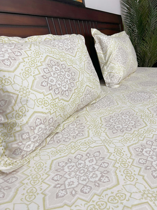 Lemon Classic Charms - 400 TC, Superior Cotton, King Size Bedsheet Set
