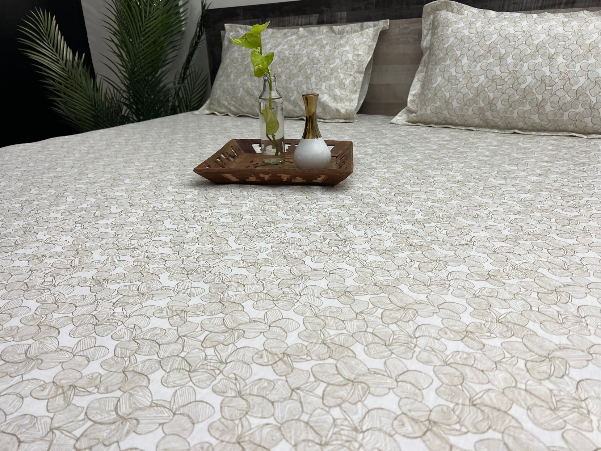 Flower Tales - 300TC Superior Cotton , King Size Bedsheet Set